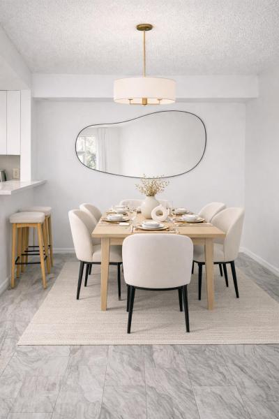  Condo & Townhome Photos