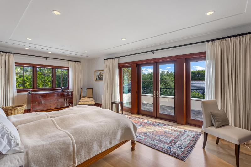  Single Family Homes Photo 20:  Palm Beach,  FL 33480