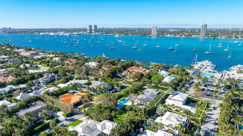 Single Family Homes Photo 38:  Palm Beach,  FL 33480