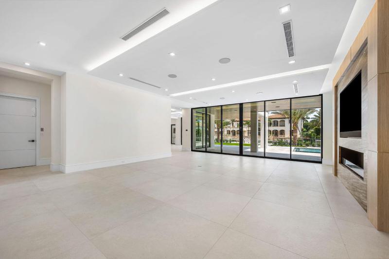  Single Family Homes Photo 14:  Boca Raton,  FL 33432