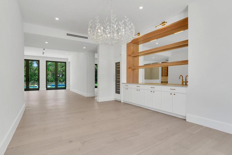  Single Family Homes Photo 7:  West Palm Beach,  FL 33405