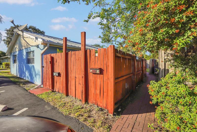 Duplex, Triplex and Fourplex Images