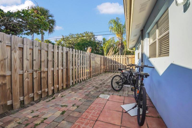 Duplex, Triplex and Fourplex Images