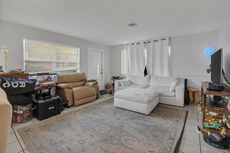 Duplex, Triplex and Fourplex Images