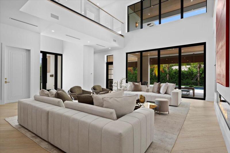  Single Family Homes Photo 15:  West Palm Beach,  FL 33405