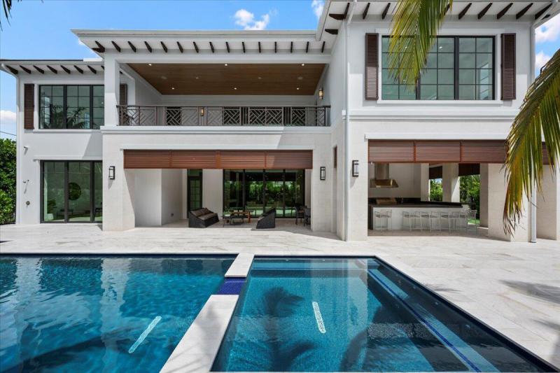  Single Family Homes Photo 5:  West Palm Beach,  FL 33405
