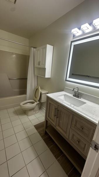  Condo & Townhome Photos