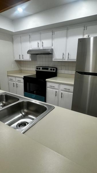  Condo & Townhome Photos
