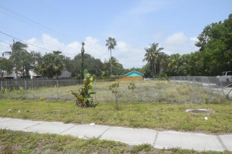  Commercial & Industrial Land Images 