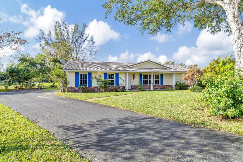  Single Family Homes Photo 2:  Coral Springs,  FL 33065