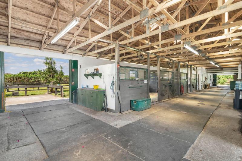  Commercial & Industrial Land Images 