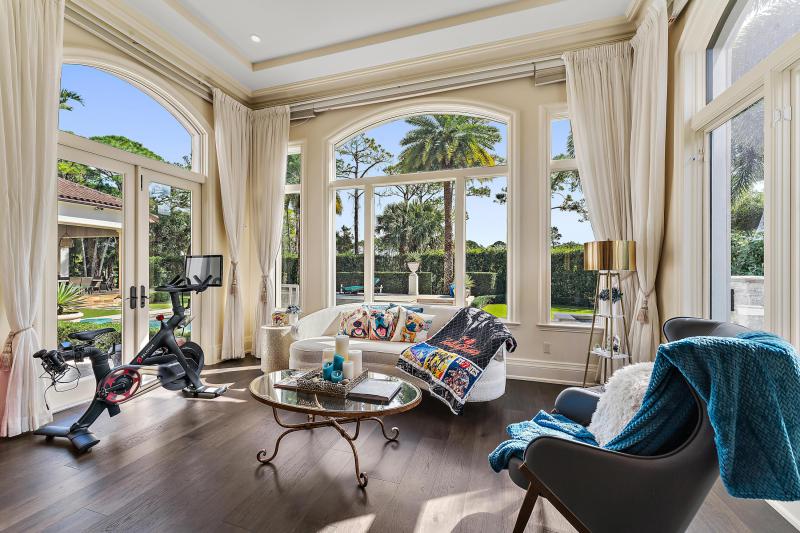  Single Family Homes Photo 9:  Jupiter,  FL 33477