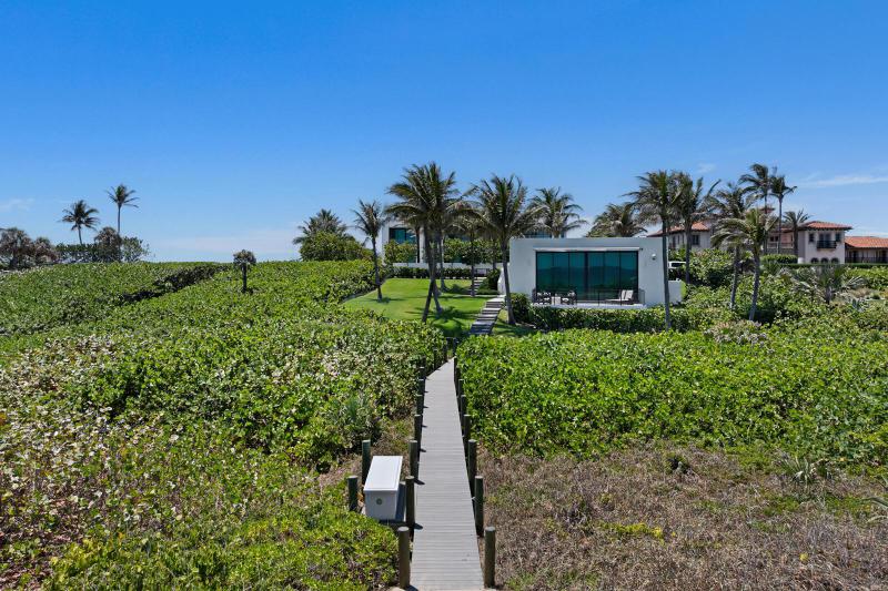  Single Family Homes Photo 95:  Manalapan,  FL 33462