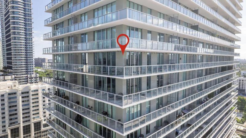  Condo & Townhome Photos