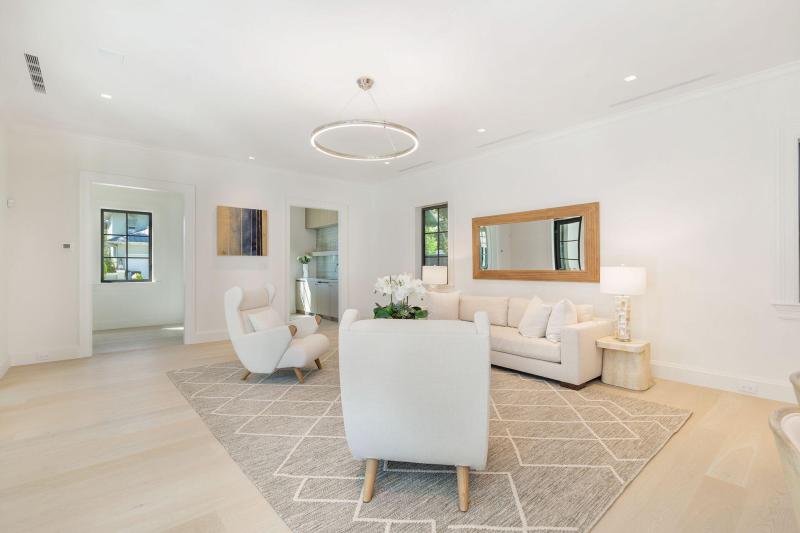  Single Family Homes Photo 11:  West Palm Beach,  FL 33405