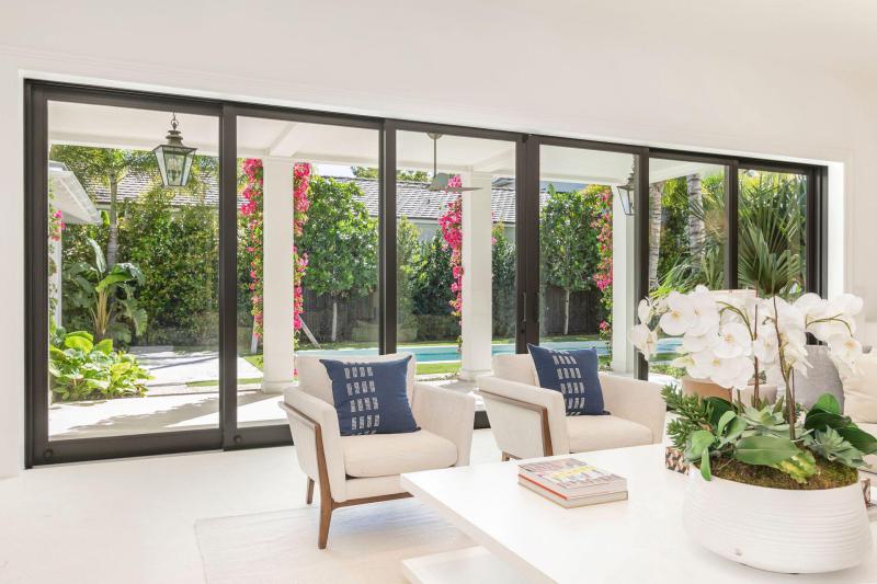  Single Family Homes Photo 16:  West Palm Beach,  FL 33405