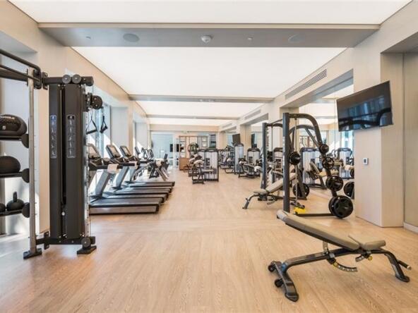  Condo & Townhome Photos