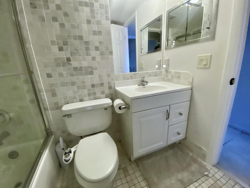  Condo & Townhome Photos
