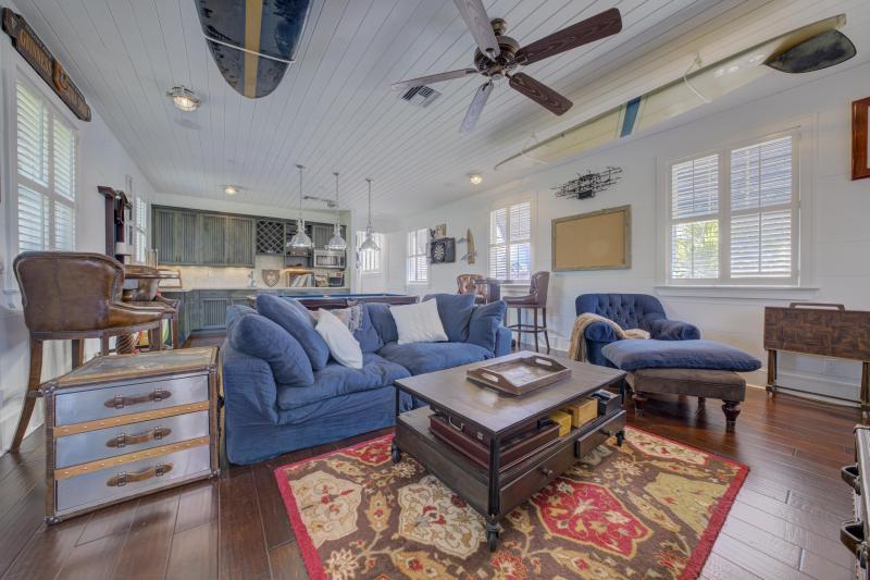  Single Family Homes Photo 43:  Jupiter,  FL 33458