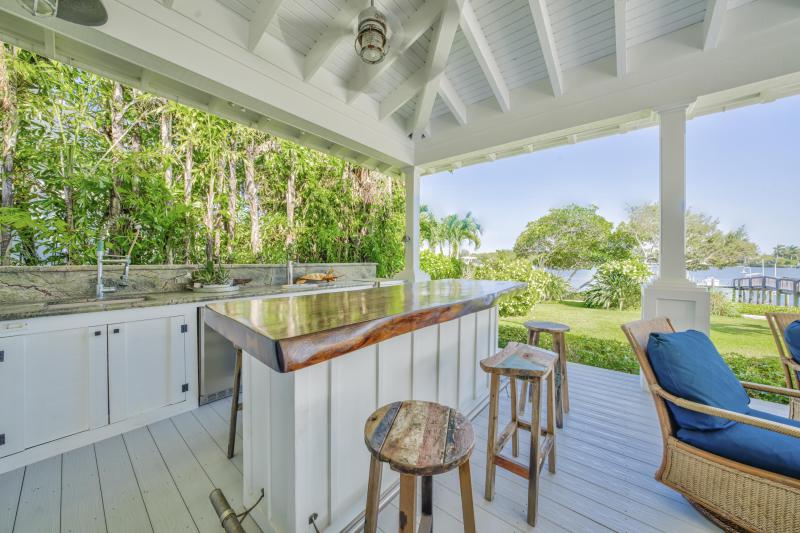  Single Family Homes Photo 48:  Jupiter,  FL 33458