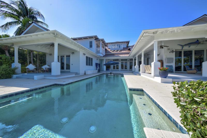 Single Family Homes Photo 55:  Jupiter,  FL 33458