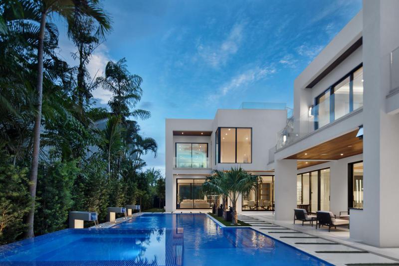  Single Family Homes Photo 10:  West Palm Beach,  FL 33405