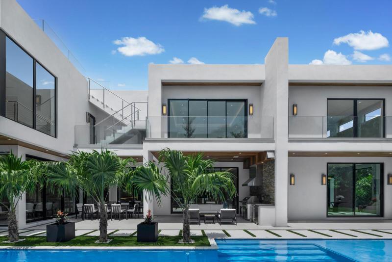  Single Family Homes Photo 7:  West Palm Beach,  FL 33405