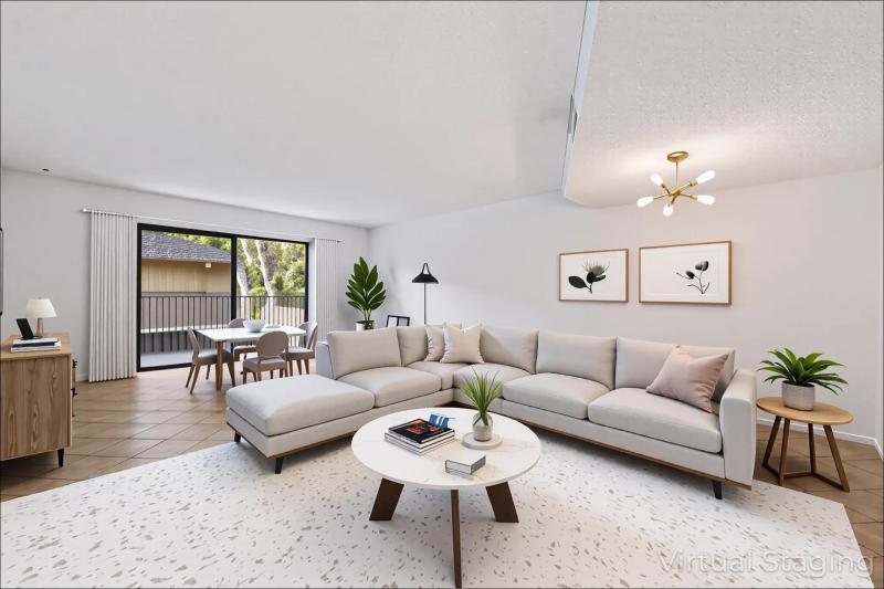  Condo & Townhome Photos