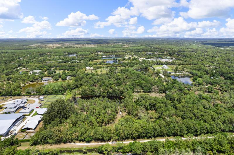 Commercial & Industrial Land Images 