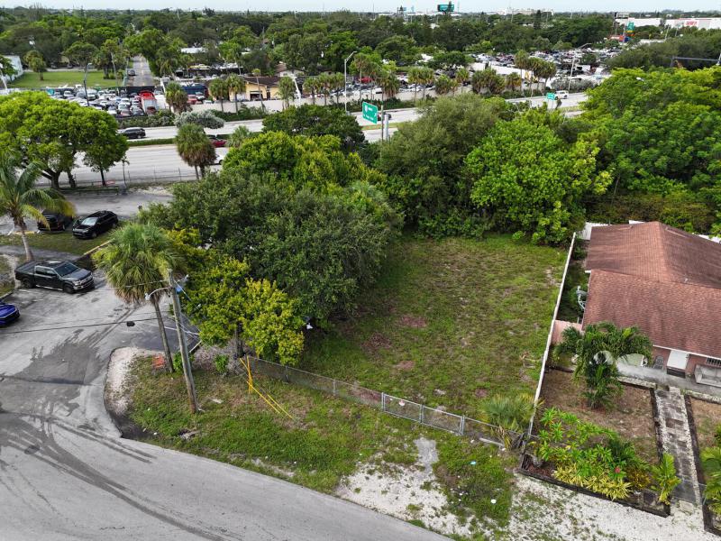  Commercial & Industrial Land Images 