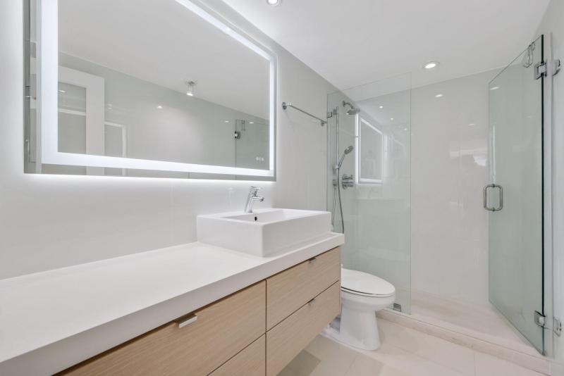  Condo & Townhome Photos