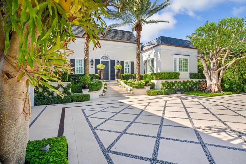  Single Family Homes Photo 3:  Palm Beach,  FL 33480