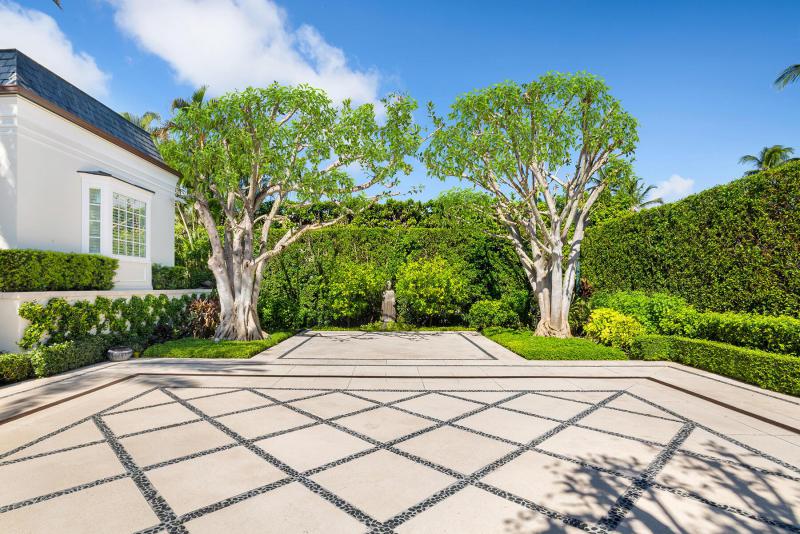  Single Family Homes Photo 4:  Palm Beach,  FL 33480