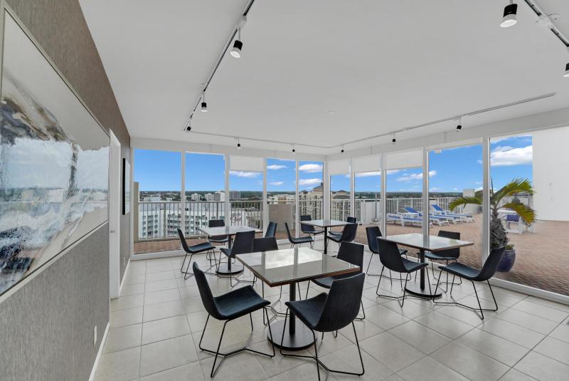  Condo & Townhome Photos