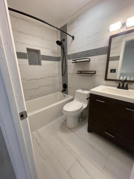  Condo & Townhome Photos