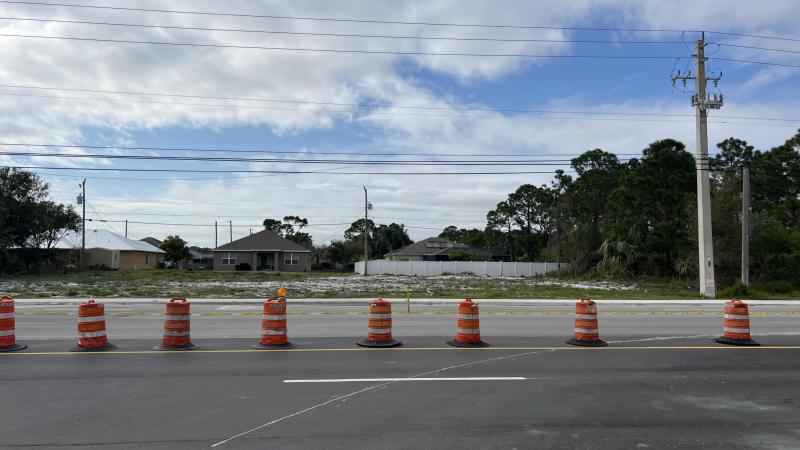  Commercial & Industrial Land Images 