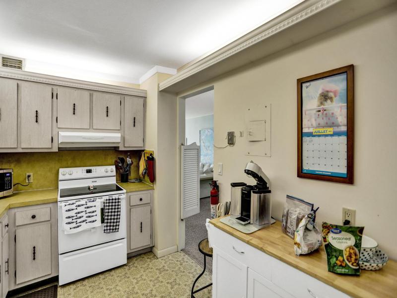  Condo & Townhome Photos