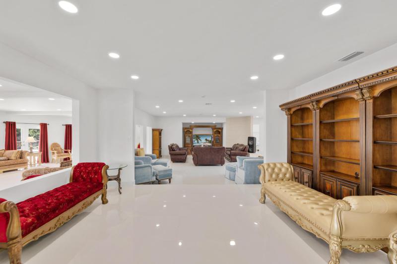  Single Family Homes Photo 10:  Parkland,  FL 33067