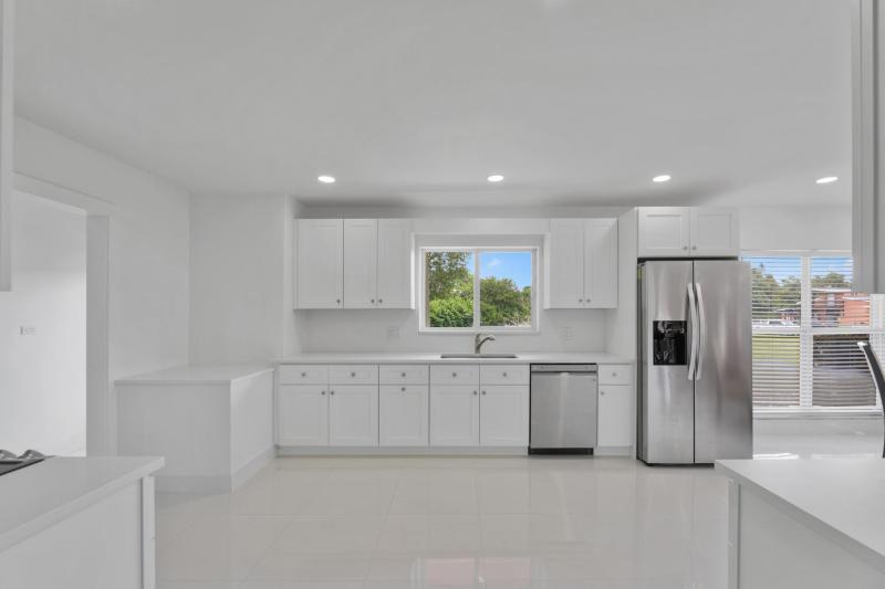  Single Family Homes Photo 14:  Parkland,  FL 33067