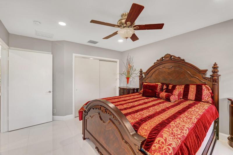  Single Family Homes Photo 46:  Parkland,  FL 33067