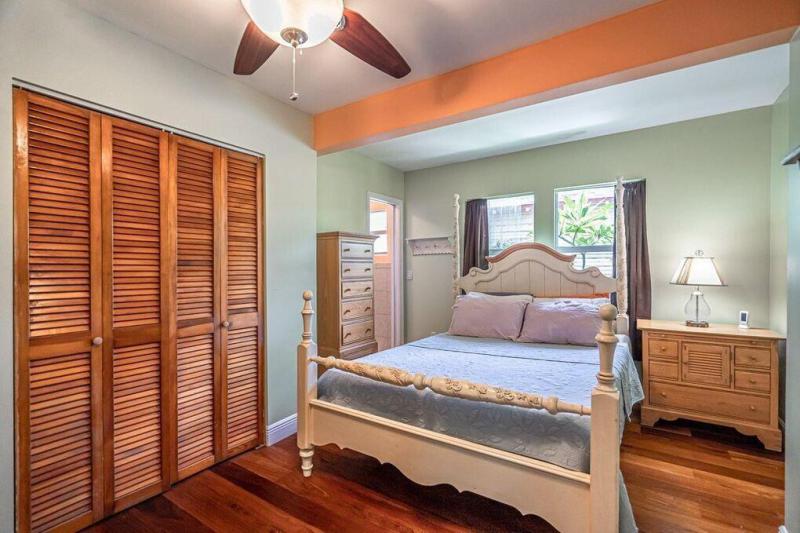 Duplex, Triplex and Fourplex Images