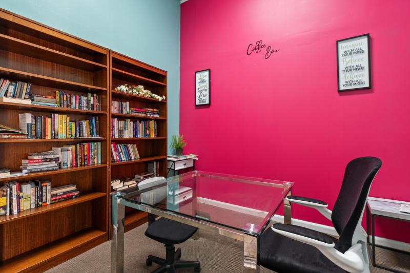  Condo & Townhome Photos