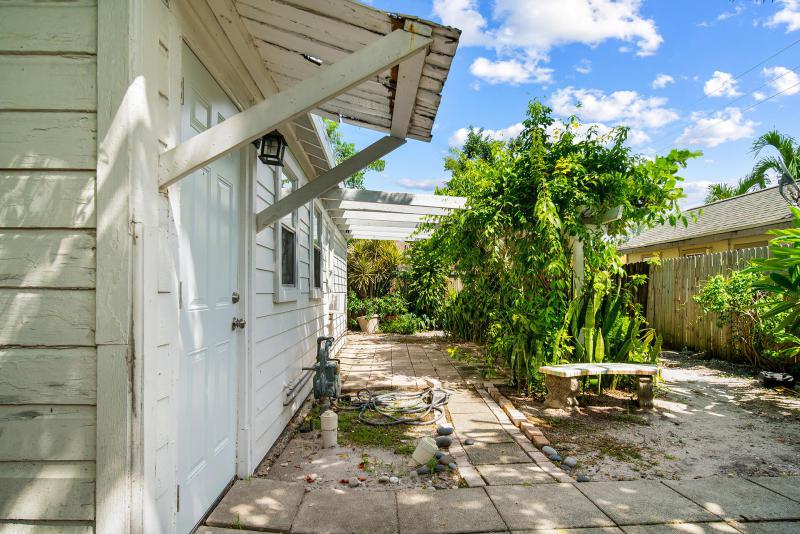 Duplex, Triplex and Fourplex Images