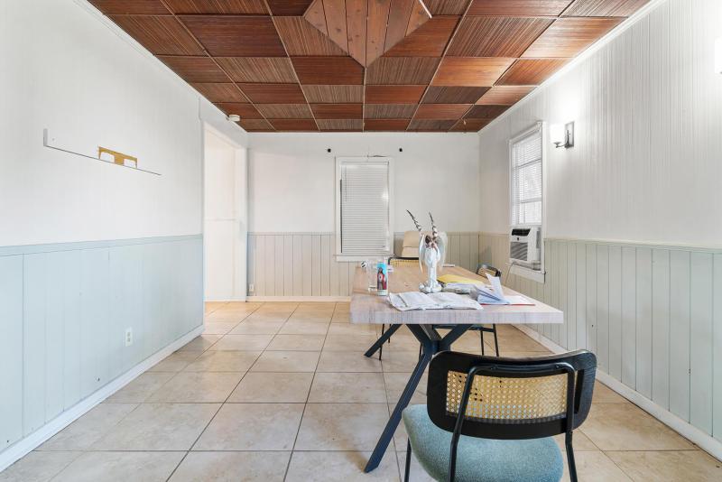 Duplex, Triplex and Fourplex Images