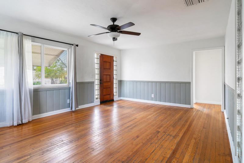 Duplex, Triplex and Fourplex Images