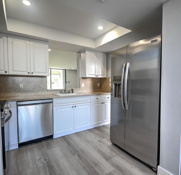  Condo & Townhome Photos