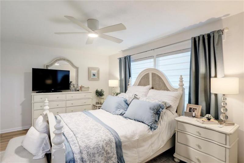 Single Family Homes Photo 25:  Sebastian,  FL 32958