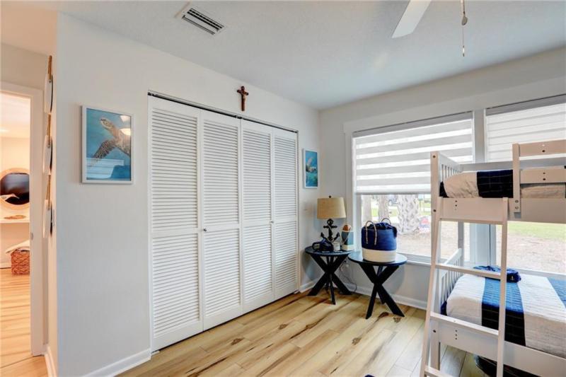  Single Family Homes Photo 32:  Sebastian,  FL 32958