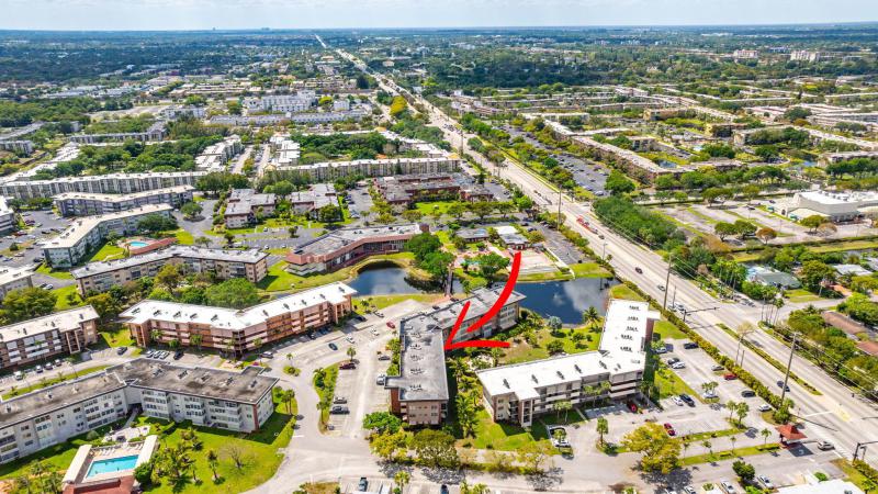  Condo & Townhome Photos