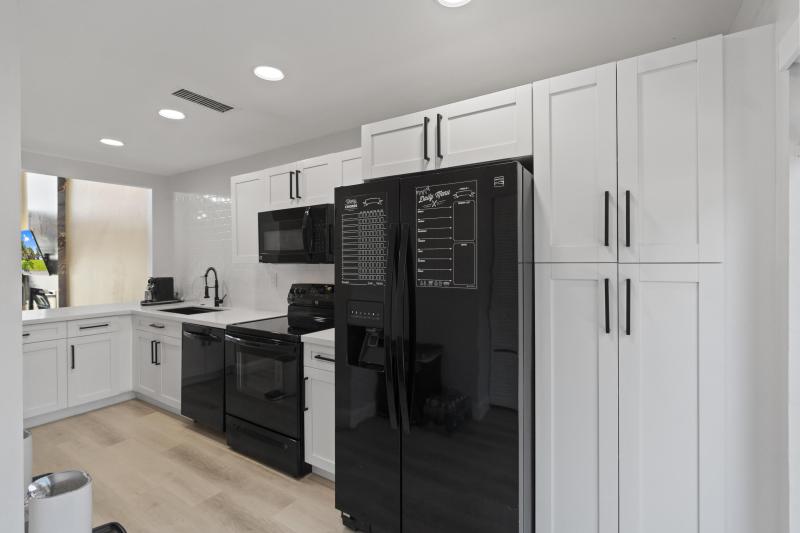  Condo & Townhome Photos